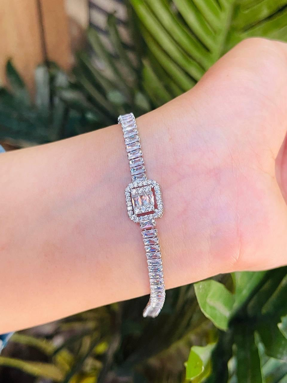Rectangle Diamond Halo Bracelet side view