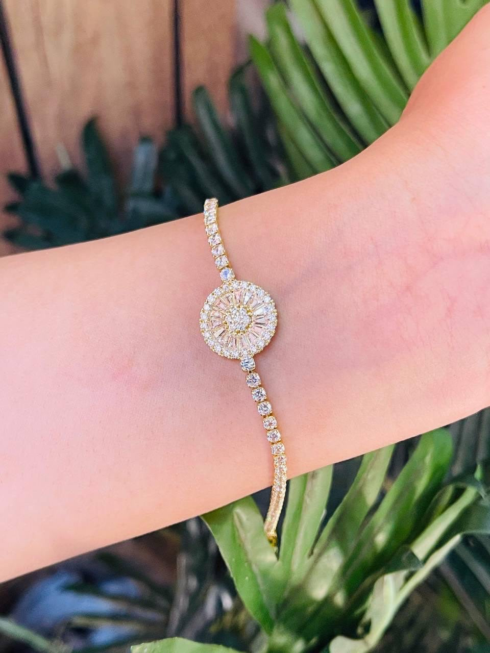 Gold Sunburst Crystal Bracelet